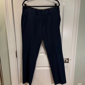 Kenneth Cole Reaction Navy Trousers
36x32